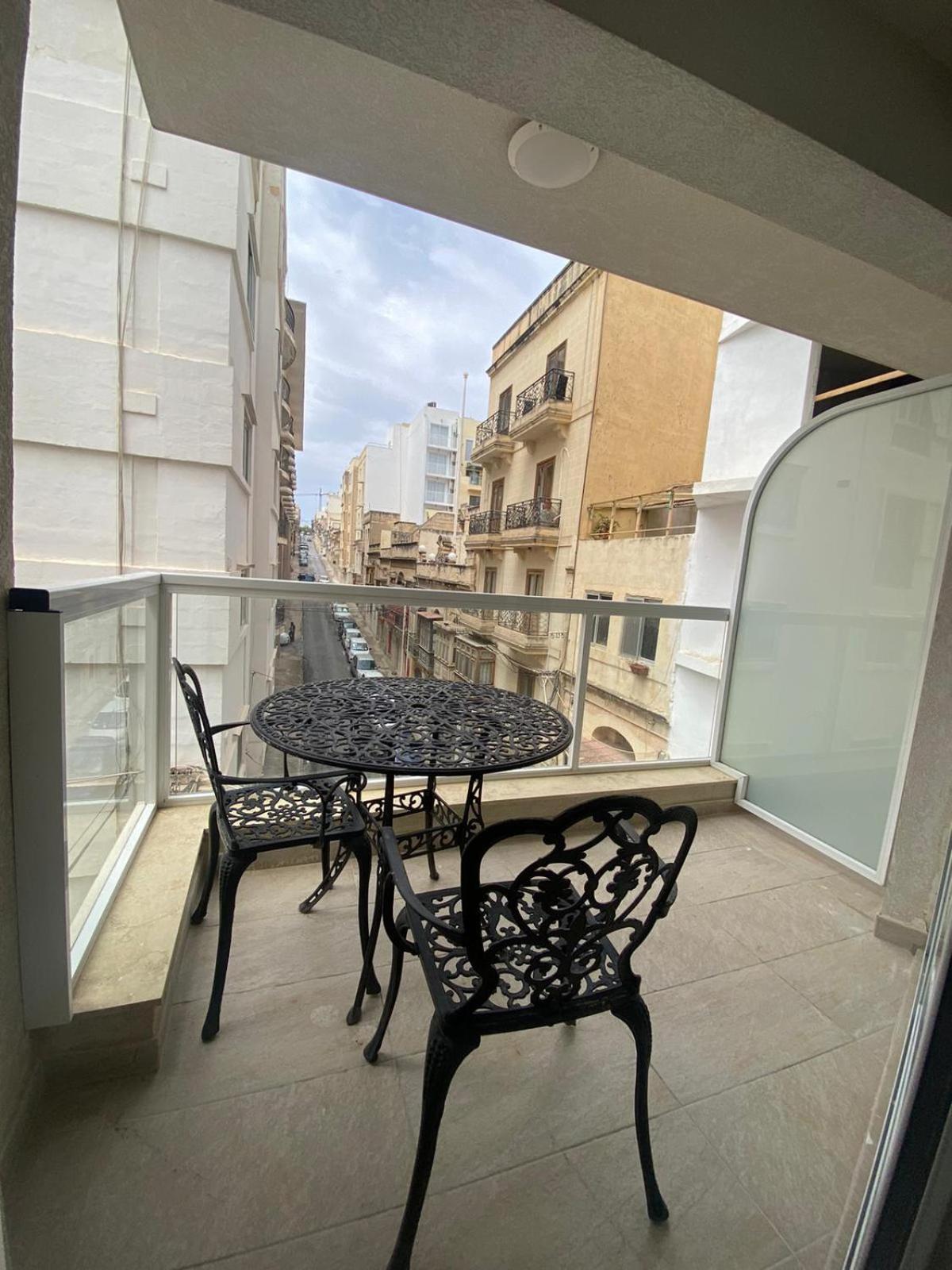 Seaview Sliema Apartment Bagian luar foto